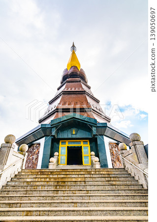 The royal stupa and pagoda dedicated to the king and queen of Thailand in Doi Inthanon national park near Chiang Mai city. "Phra Maha Dhatu Nabha Metaneedol" and "Nabhapol Bhumisiri" in local speak 139050697