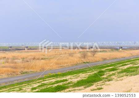 Along the Watarase River Cycling Road in Koga City, Ibaraki Prefecture, March 2026 Along the Watarase River Cycling Road in Koga City, Ibaraki Prefecture, March 2026 139052553
