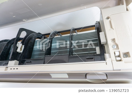Cleaning of air conditioner Cleaning of air conditioner 139052723
