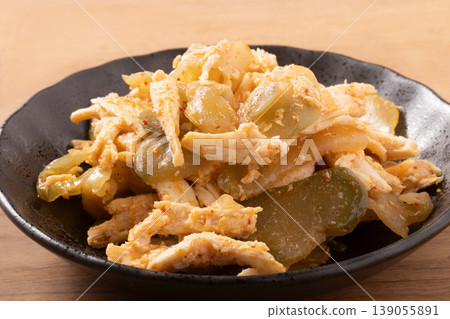 Chicken and preserved mustard greens salad 139055891