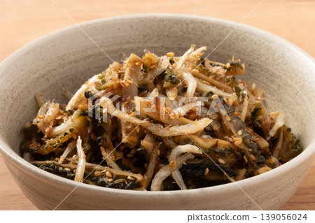Bitter melon, whitebait, tsukudani (simmered in soy sauce and sugar). 139056024