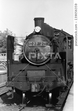 Front view of the C56 steam locomotive 139056359