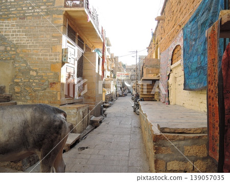 Jaisalmer Fort and the Golden City in Rajasthan, India Jaisalmer Fort and the Golden City in Rajasthan, India 139057035