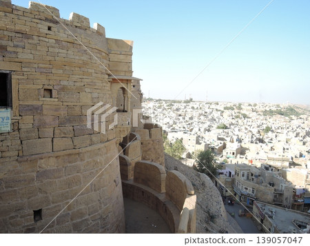 Jaisalmer Fort and the Golden City in Rajasthan, India Jaisalmer Fort and the Golden City in Rajasthan, India 139057047
