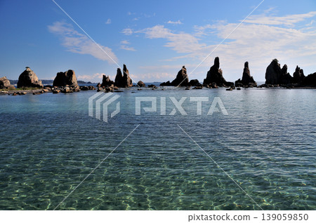 Hashiguiiwa [Kushimoto Town, Higashimuro District, Wakayama Prefecture] 139059850