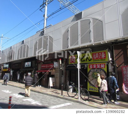 Food and drink area under the Kanda Station overpass 139060282