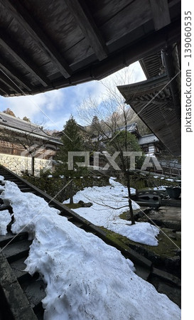 Snow-covered lanterns at Eiheiji Temple ☆mar_lapin 139060535