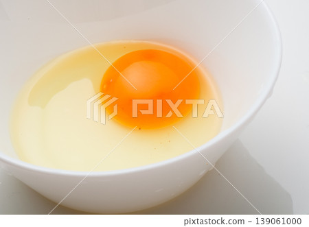 Red Egg - Studio Photography Red Egg - Studio Photography 139061000