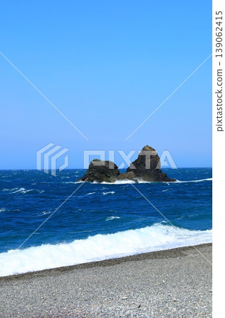 大矢志海岸：流岩、鬼切岩 139062415