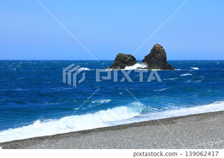 大矢志海岸：流岩、鬼切岩 139062417