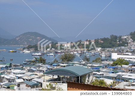 從長州島的山上眺望長州町。 從長州島的山上眺望長州町。 139064803