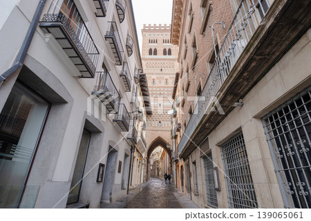 Historic Street View of San Salvador Tower in Teruel, Spain 139065061