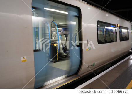 Doors closing in london underground metro tube train detail 139066571