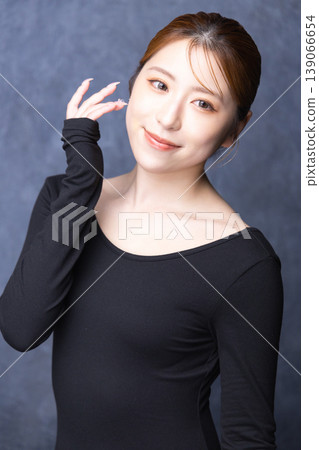 Beauty image of young women Beauty image of young women 139066654
