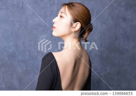 年輕女性的美麗形象 139066655