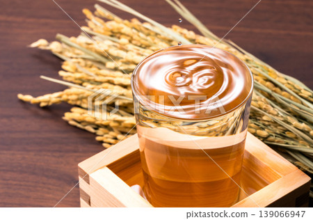 Japanese sake, rice ears Japanese sake, rice ears 139066947