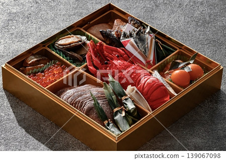 Luxury osechi 139067098