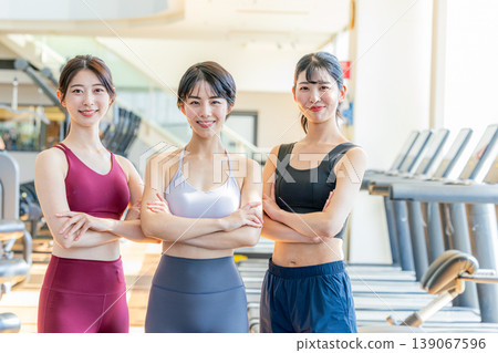 節食成功的女人 節食成功的女人 139067596