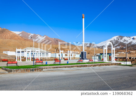 Central square in Murghab, the highest town in Tajikistan 139068362