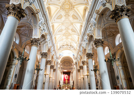 Cattedrale di San Giovanni Battista interior view Cattedrale di San Giovanni Battista interior view 139070532