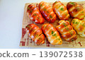 美味的自製新鮮出爐的竹輪麵包 139072538