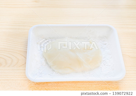 Mochi made easily in the microwave 139072922