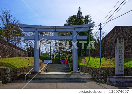 Miyagi Prefecture Gokoku Shrine Torii 139074607