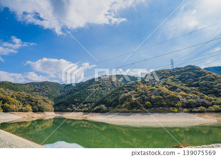 Scenery of the Ohara Reservoir in Shinshiro City (Aichi Prefecture) Scenery of the Ohara Reservoir in Shinshiro City (Aichi Prefecture) 139075569