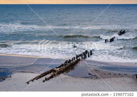 Donskoye beach of Baltic Sea. Kaliningrad region, Russia 139077102