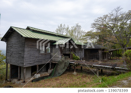Old and very beautiful building in Niimi city, Okayama prefecture, Japan Old and very beautiful building in Niimi city, Okayama prefecture, Japan 139078399