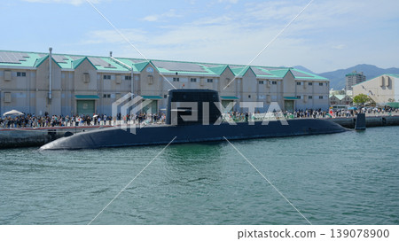 日本海上自衛隊親潮級潛艦對外開放 日本海上自衛隊親潮級潛艦對外開放 139078900