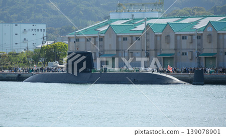 日本海上自衛隊親潮級潛艦對外開放 日本海上自衛隊親潮級潛艦對外開放 139078901