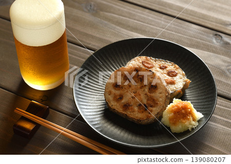 Stuffed lotus root 139080207