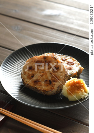 Stuffed lotus root Stuffed lotus root 139080214