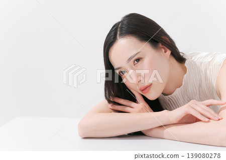 美麗的女人肖像 美麗的女人肖像 139080278
