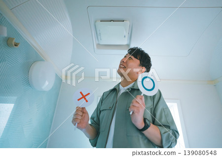 Bathroom and contractor Bathroom and contractor 139080548