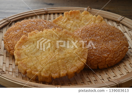 Kabuki-age (rice crackers) - Zuimu Soy Sauce Flavor, Zuimu Shrimp Flavor 139083613