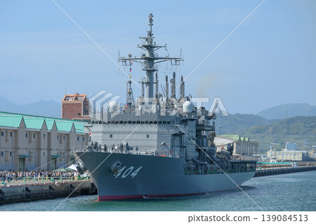 日本海上自衛隊潛艦救援艦「千代田號」對外開放參觀。 139084513