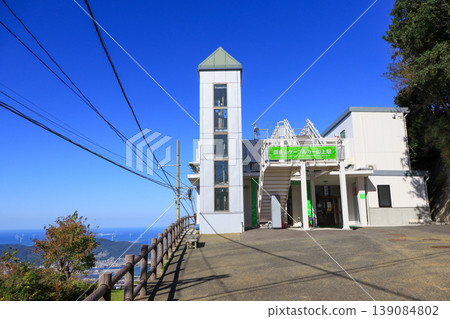 Sarakurayama Cable Car Mountaintop Station, a popular tourist spot in Kitakyushu City Sarakurayama Cable Car Mountaintop Station, a popular tourist spot in Kitakyushu City 139084802