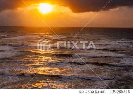 The landscape of the Sea of Japan changes moment by moment as the low-pressure system passes through, creating a truly impressive scene. 139086258