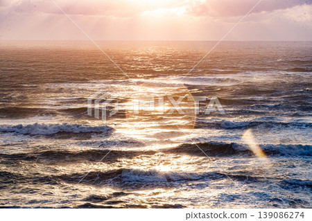 The landscape of the Sea of Japan changes moment by moment as the low-pressure system passes through, creating a truly impressive scene. The landscape of the Sea of Japan changes moment by moment as the low-pressure system passes through, creating a truly impressive scene. 139086274