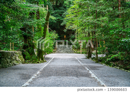 [Mie Prefecture] The Outer Shrine of Ise Grand Shrine, which exudes a sacred atmosphere. 139086683