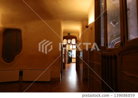Fashionable Western-style building Fashionable Western-style building 139086859