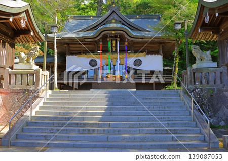 春意盎然的西山神社(大分市正殿) 春意盎然的西山神社(大分市正殿) 139087053