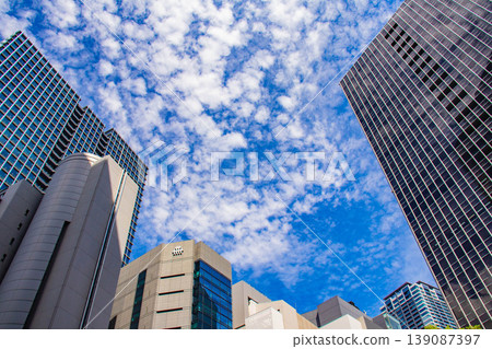 【大阪景色】大阪站南側的天空與建築 【大阪景色】大阪站南側的天空與建築 139087397