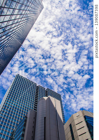 【大阪景色】大阪站南側的天空與建築 139087398