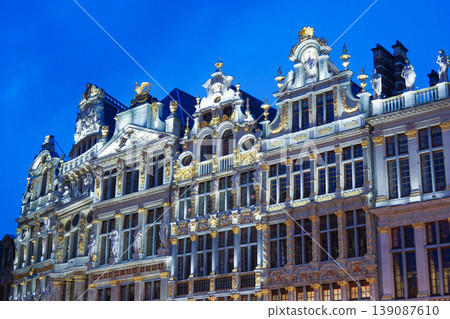 Brussels Old Town at dusk 139087610