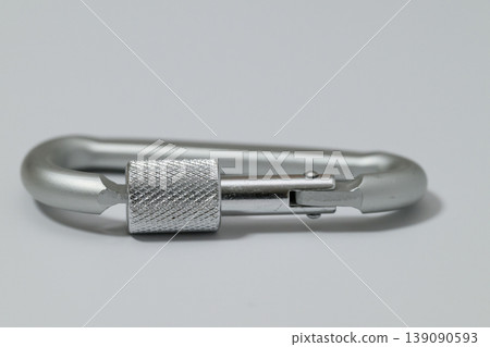 Overall view and margins of a locking carabiner Overall view and margins of a locking carabiner 139090593
