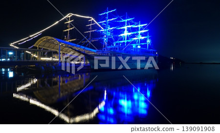 Lighted up sailing boat Lighted up sailing boat 139091908