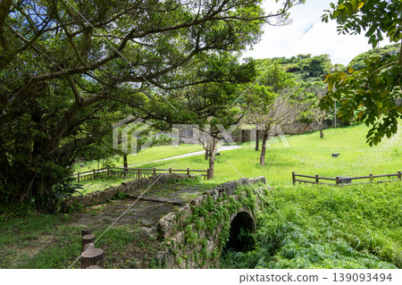 The road to Shuri Castle - Hijigawa Bridge 139093494